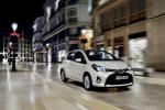 Toyota Yaris Hybrid 2014 года
